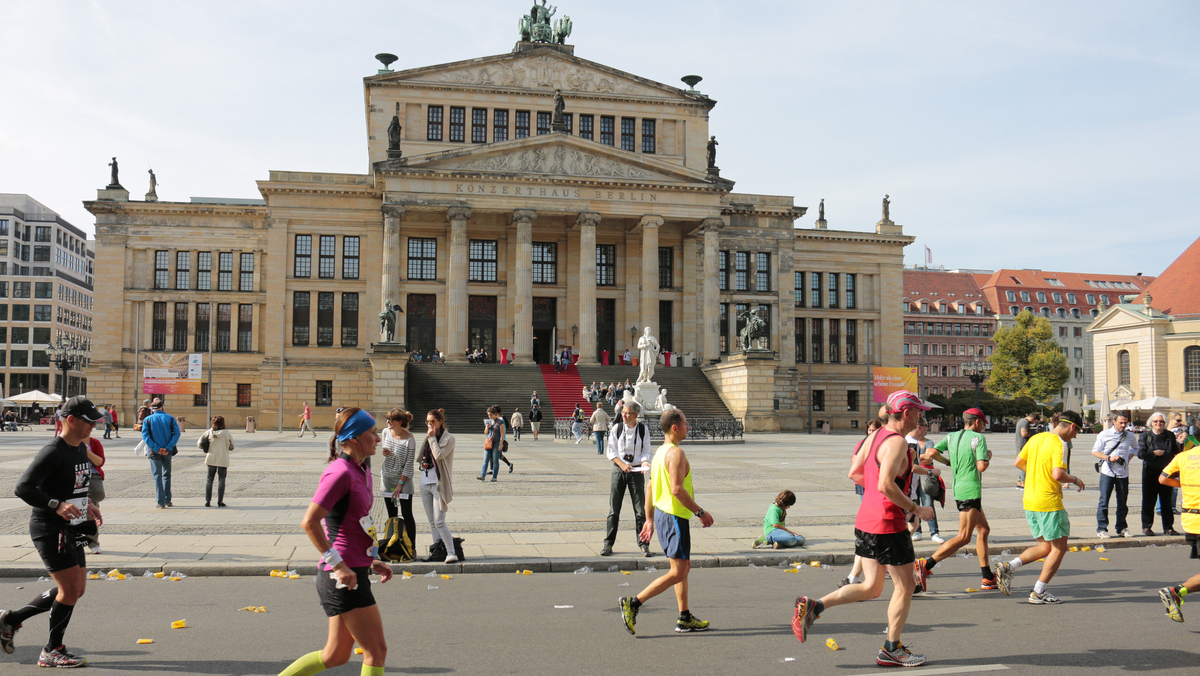 corredores na maratona de Berlim