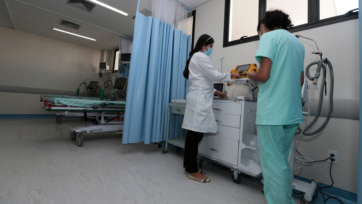 funcionárias do SUS trabalham em área hospitalar