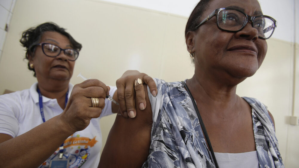 A Estratégia Saúde da Família visa expandir a cobertura de Atenção Primária à Saúde, entre outras funções. Entenda o que pensam os candidatos a respeito